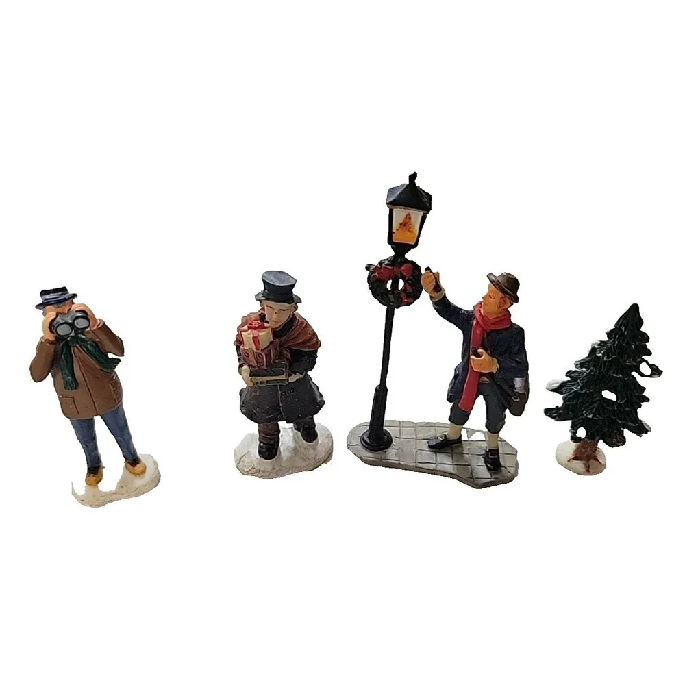 Lemax Christmas Village Figures Accessory Tree‎ Presents lantern light lot